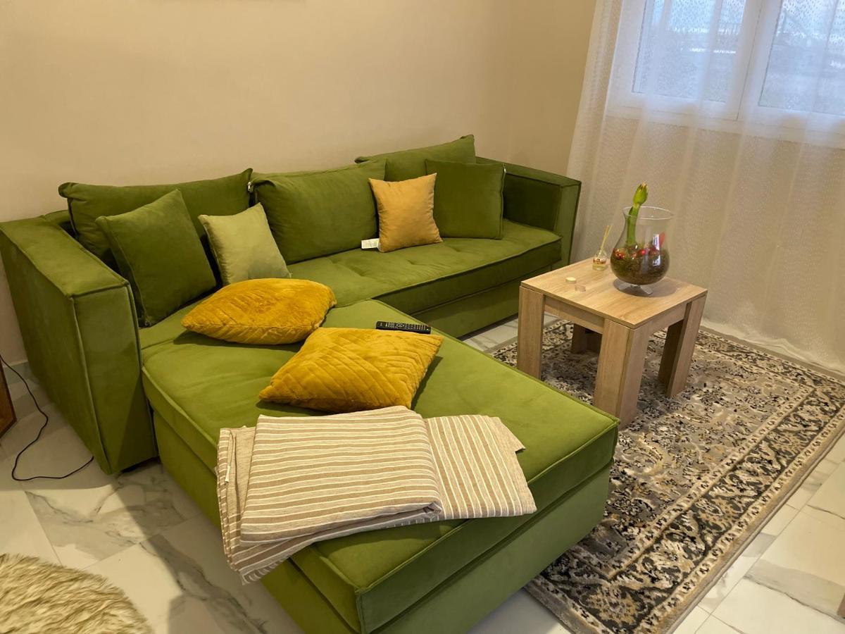 Home Nadia Corinth Zewnętrze zdjęcie