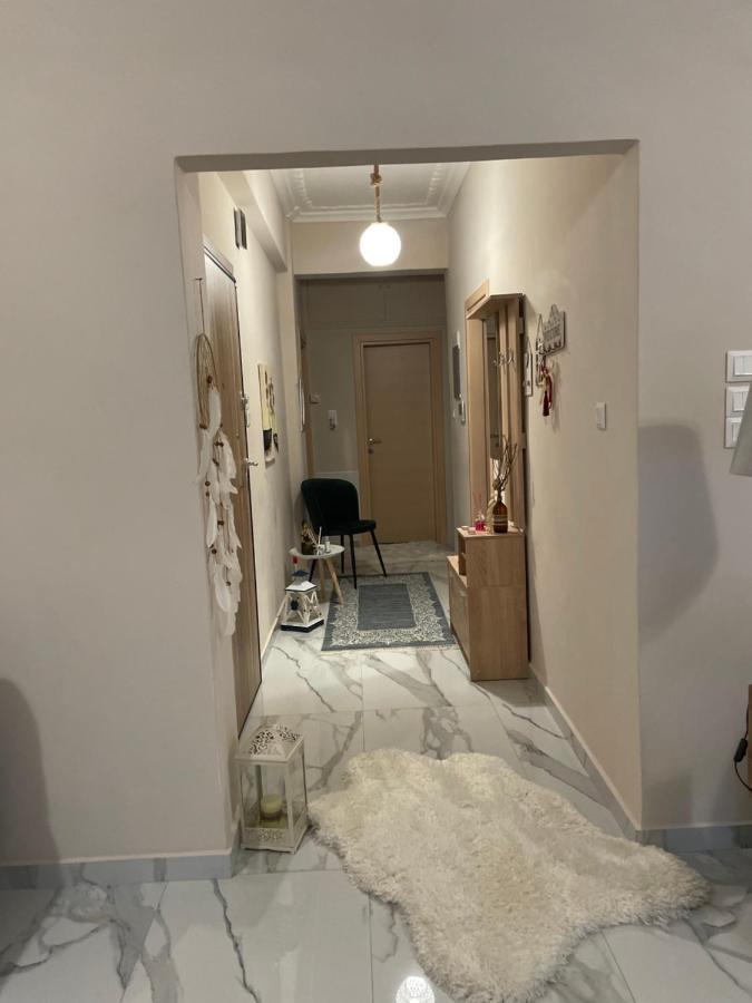 Home Nadia Corinth Zewnętrze zdjęcie
